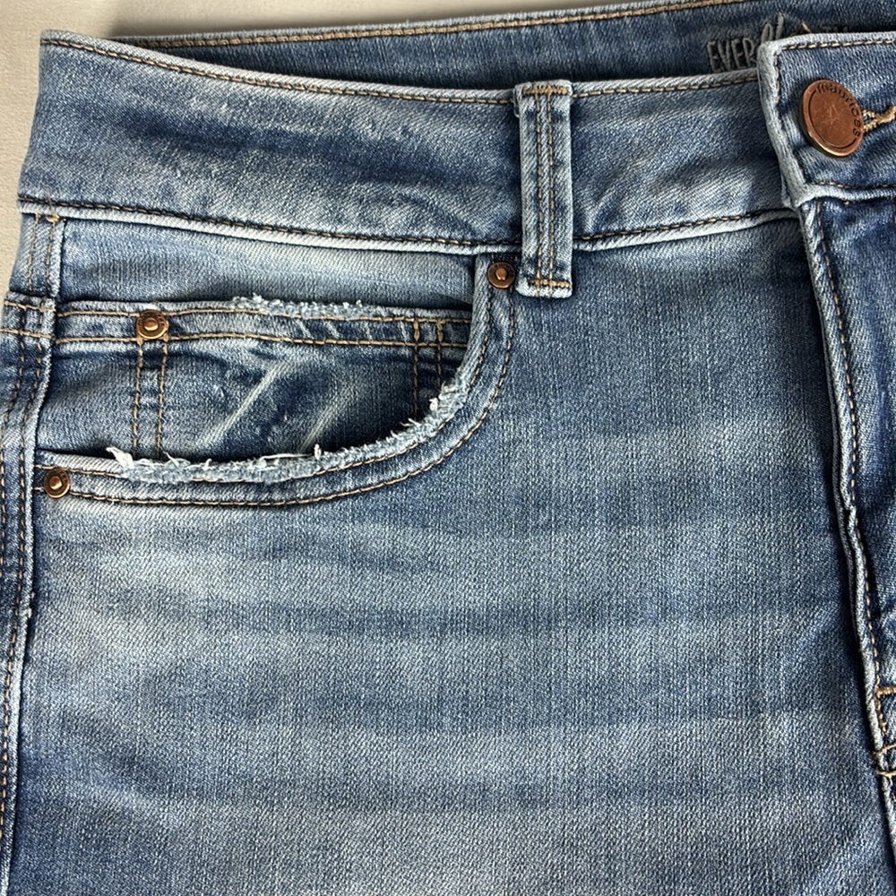 Maurice’s Everflex Super Skinny High Rise - Picture 12 of 16